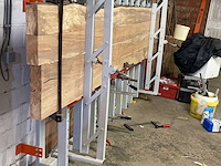 Verticale houtlijmpers met verstelbare klemmen - afbeelding 1 van  2