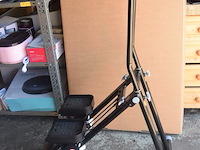 Verticale klimtrainer voor een full body workout