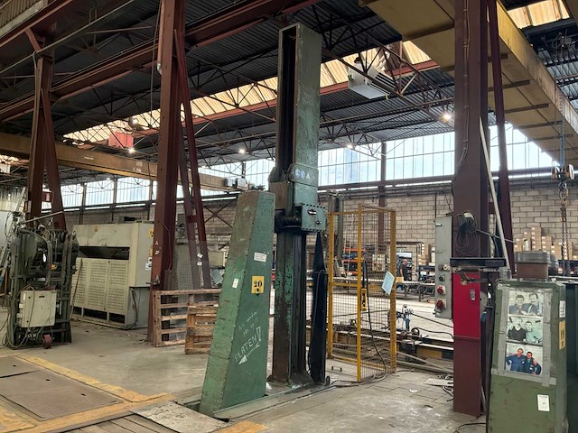 Verticale lasnaad rolmachine - afbeelding 2 van  5