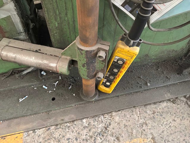Verticale lasnaad rolmachine - afbeelding 4 van  6