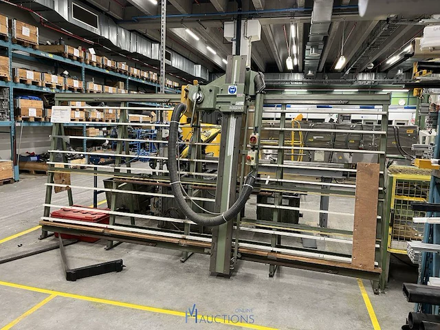 Verticale paneelzaagmachine harwi - 1989 - afbeelding 1 van  5