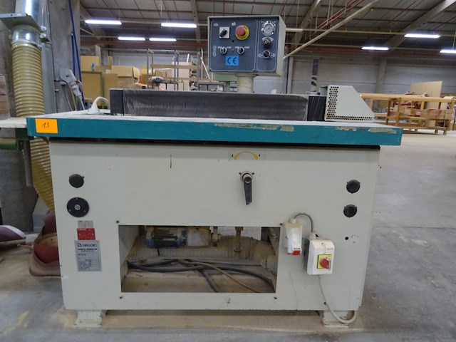 Verticale schuurmachine griggio - afbeelding 1 van  7