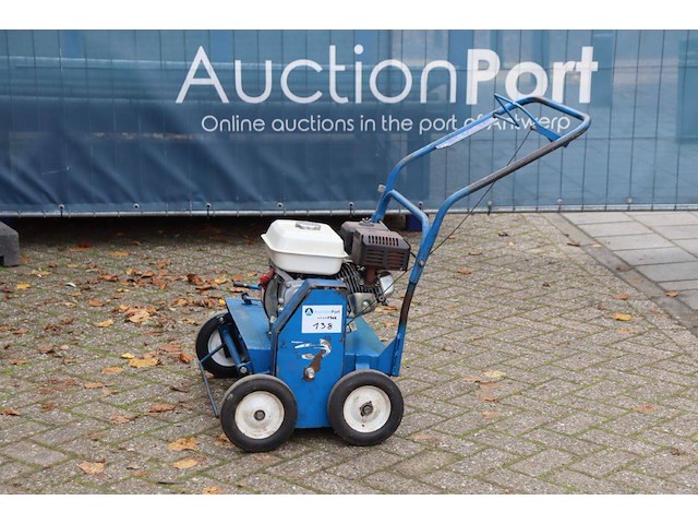 Verticuteermachine bluebird benzine - afbeelding 1 van  1