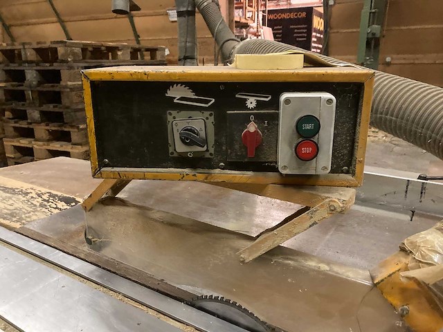 Vertongen - formaatcirkelzaagmachine - afbeelding 5 van  19