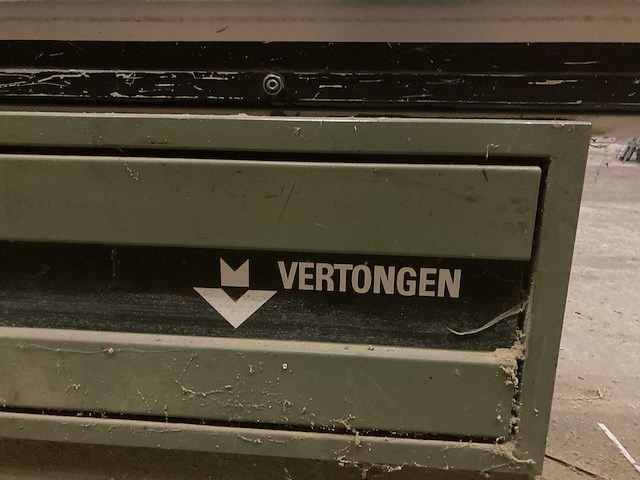 Vertongen - formaatcirkelzaagmachine - afbeelding 12 van  19