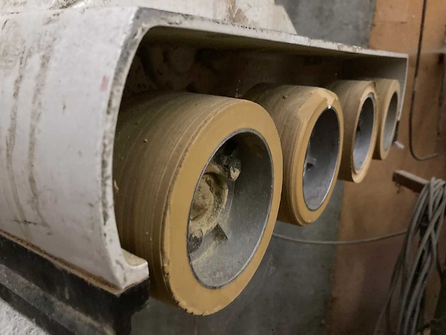 Vertongen - freesmachine - afbeelding 6 van  21