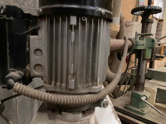 Vertongen - freesmachine - afbeelding 7 van  21