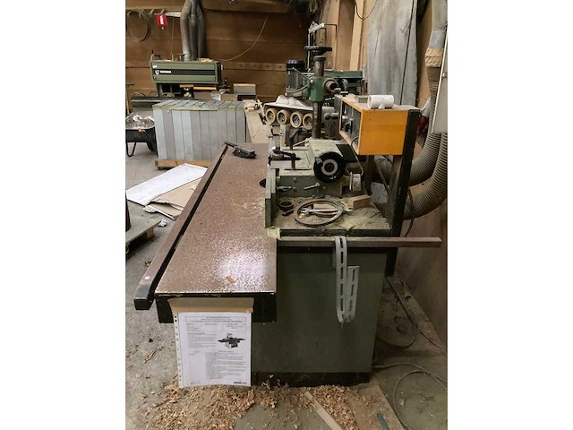 Vertongen - freesmachine - afbeelding 13 van  21