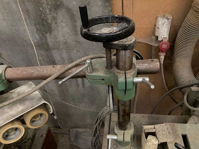 Vertongen - freesmachine - afbeelding 18 van  21