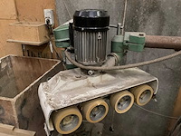 Vertongen - freesmachine - afbeelding 19 van  21