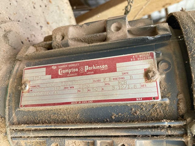 Vertongen - industriële stofzuiger - afbeelding 2 van  7