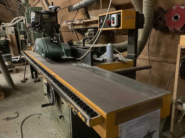 Vertongen - magik 48 - freesmachine - afbeelding 6 van  10