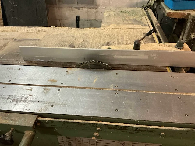 Vertongen az03 paneelcirkelzaagmachine - afbeelding 6 van  8