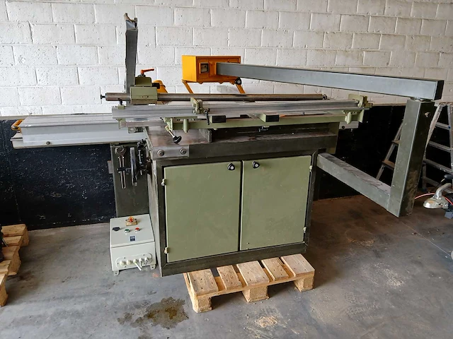 Vertongen az05 - paneelcirkelzaagmachine - afbeelding 1 van  24
