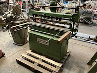 Vertongen multikops-boor/freesmachine - afbeelding 1 van  7