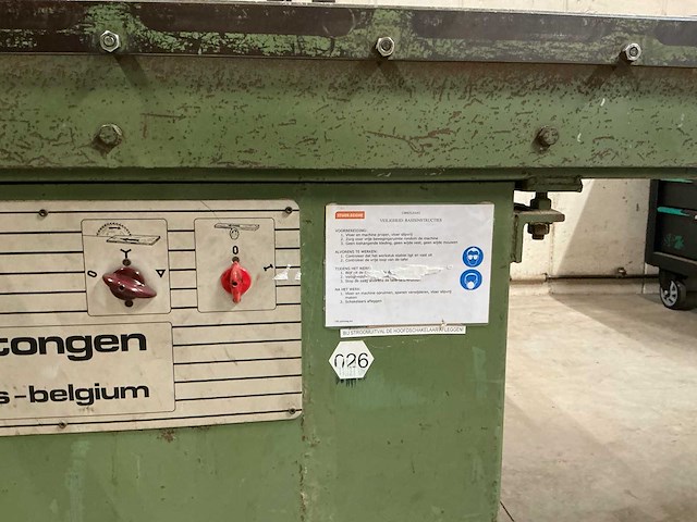 Vertonghen paneelcirkelzaagmachine - afbeelding 2 van  7