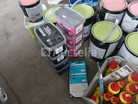 Verven, lijmen & producten - afbeelding 19 van  27