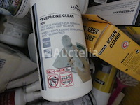 Verven, lijmen & producten - afbeelding 22 van  27