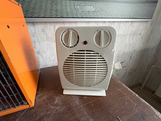 Verwarming - heating system (3x) - afbeelding 6 van  6