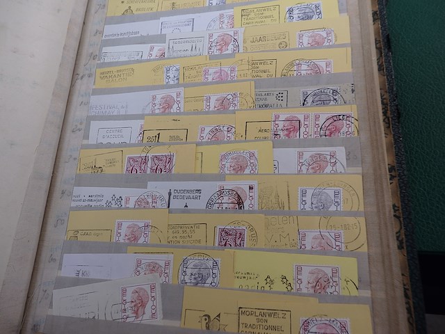 Verzameling belgische en franse vlaggestempels - afbeelding 4 van  4