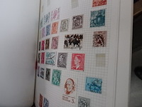 Verzameling divers in 2 boeken veel losse zegels - afbeelding 2 van  5