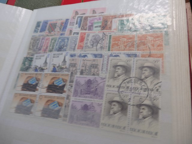 Verzameling diverse lande oa hongarije veel losse zegels - afbeelding 3 van  7