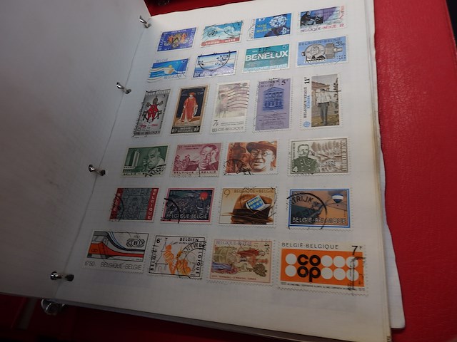 Verzameling diverse landen - afbeelding 2 van  3