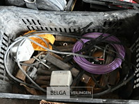 Verzameling gereedschappen - afbeelding 3 van  3