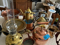 Verzameling koperen en messing voorwerpen