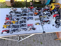 Verzameling miniatuur motoren – unieke schaalmodellen - afbeelding 8 van  9