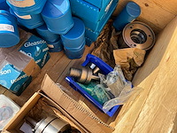 Verzameling ongebruikte freesgereedschappen - afbeelding 10 van  17