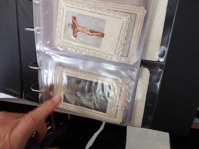 Verzameling oude bidprenten200+ - afbeelding 1 van  11