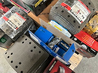 Verzameling remonderdelen - afbeelding 6 van  7