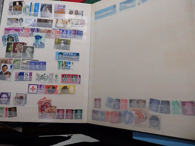 Verzameling tcechoslowakije en groot brittannie - afbeelding 6 van  6