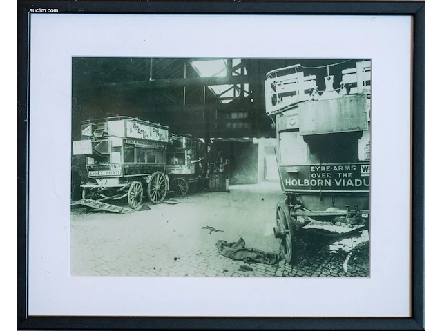 Verzameling van 15 ingelijste historische foto's... - afbeelding 1 van  15