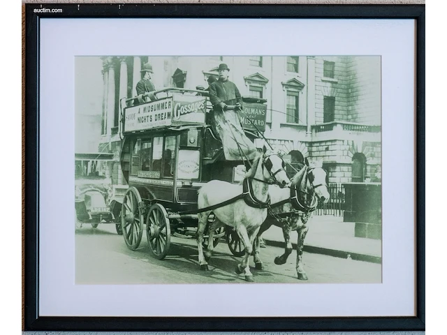 Verzameling van 15 ingelijste historische foto's... - afbeelding 9 van  15