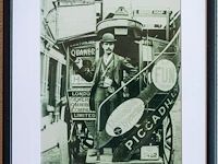 Verzameling van 15 ingelijste historische foto's... - afbeelding 13 van  15