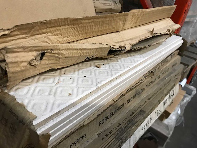 Verzamellot keramische tegels - afbeelding 2 van  6