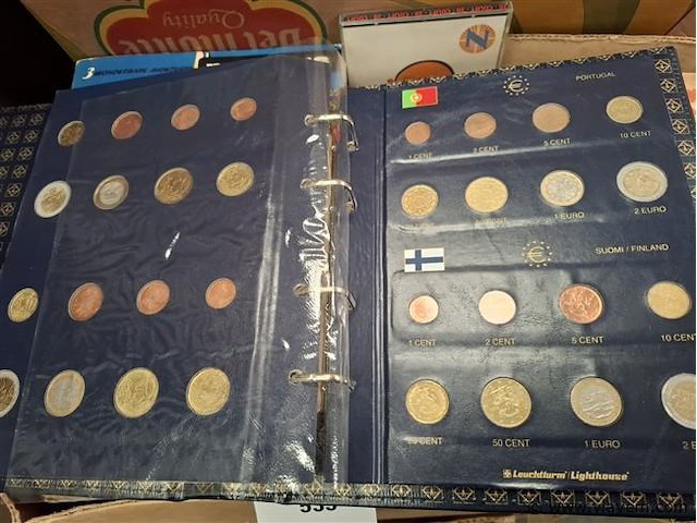 Verzamelmap - afbeelding 8 van  9