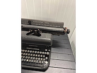 Verzamelobject: typmachine - afbeelding 4 van  4