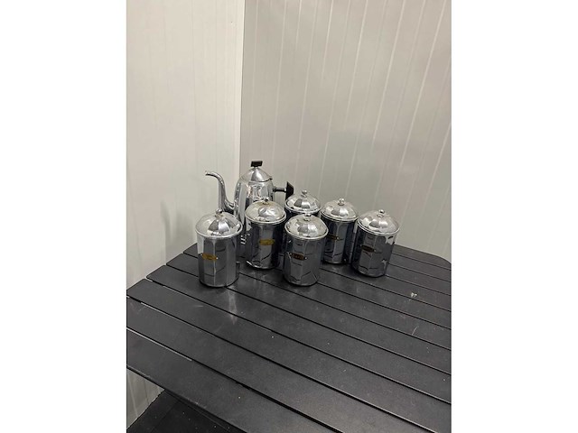 Verzamelobjecten: blikken dozen - afbeelding 1 van  3