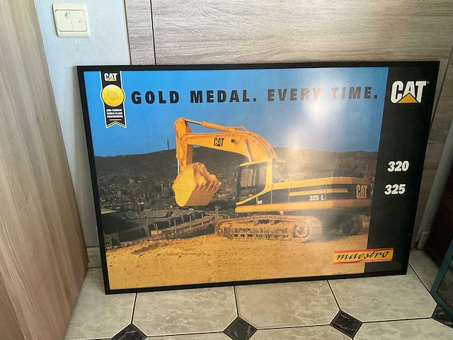 Verzamelobjecten cattapilar - afbeelding 7 van  7