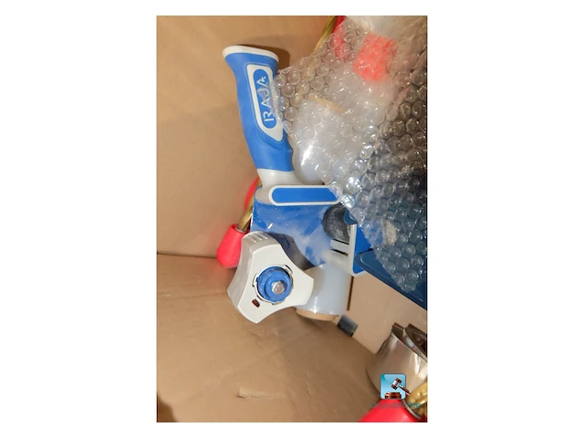 Verzegelapparaat met verpakkingsmateriaal - afbeelding 7 van  9