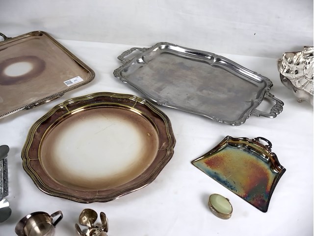 Verzilverde plateau's (x4) - afbeelding 2 van  7