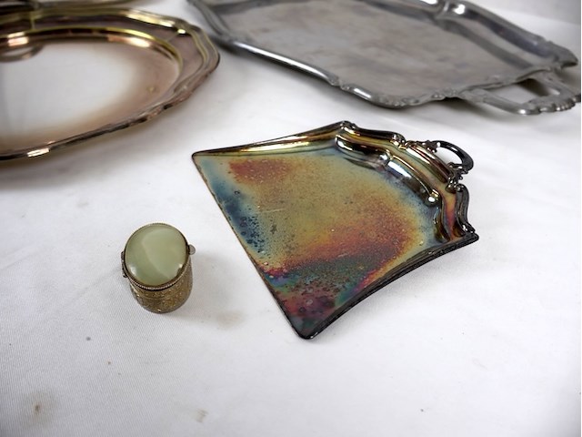 Verzilverde plateau's (x4) - afbeelding 6 van  7