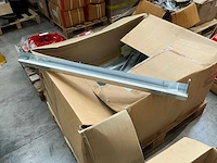 Verzinkte pluimveevoertroggen met anti-mors (20x)