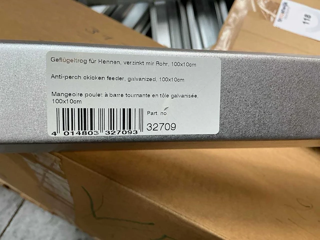 Verzinkte pluimveevoertroggen met anti-mors (20x) - afbeelding 4 van  4