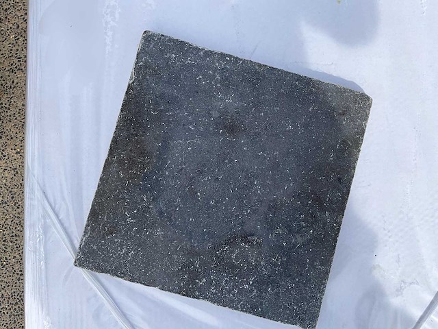 Verzoet blauwsteen (980x) - afbeelding 1 van  3