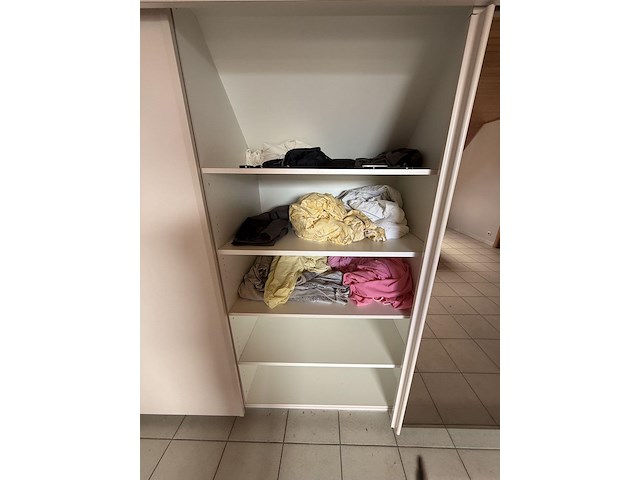 Verzorgde inboedel woning – wegens onbeheerde nalatenschap - afbeelding 52 van  158
