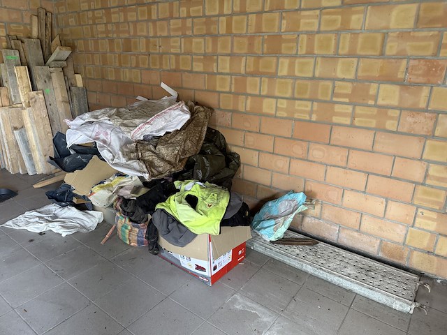 Verzorgde inboedel woning – wegens onbeheerde nalatenschap - afbeelding 66 van  158